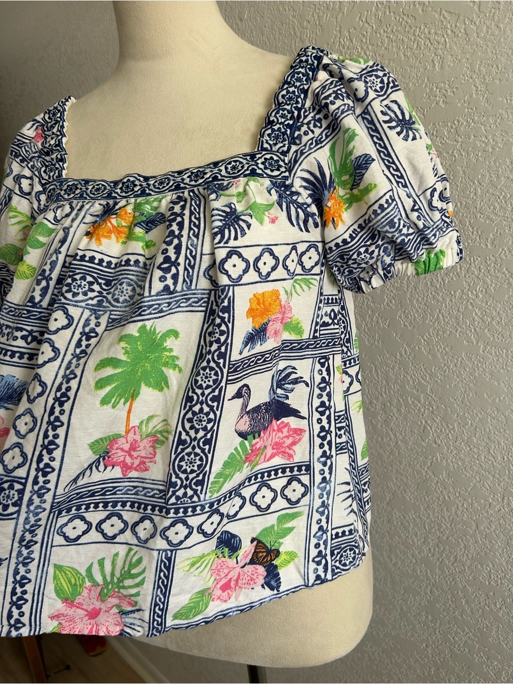 Tori Richard Linen Blend Island Collective Hayden Tropical Print Blouse Top - Picture 3 of 7